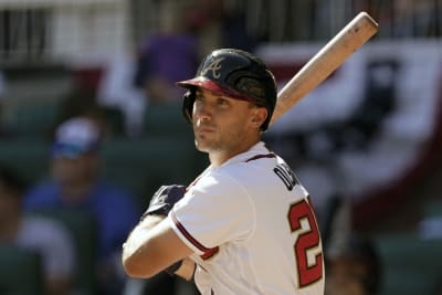 Matt Olson's solo home run, 04/03/2022