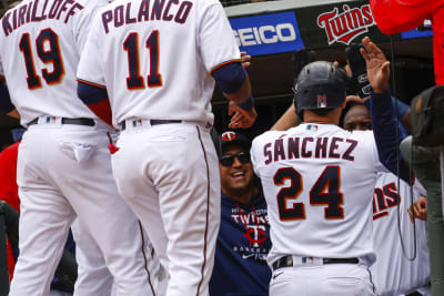 Byron Buxton's walk-off homer, 04/24/2022