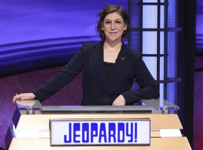 Mayim Bialik says she's out as a host of TV quiz show 'Jeopardy