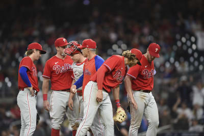 Joe Girardi After Getting Fired As Phillies Manager: 'I Just Pray That They  Get Better' - CBS Philadelphia