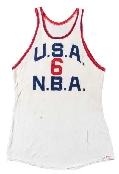 Historic Bill Russell Collection up for bid at special Hunt