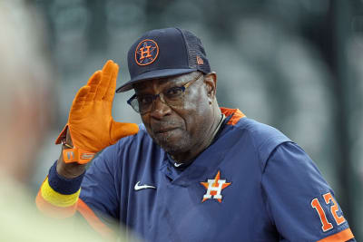 Dusty Baker reaches 2,000 career wins as Astros shut out Mariners - The  Boston Globe