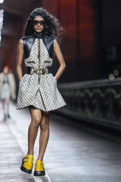 Runway? Try Bridgeway? Louis Vuitton turns bridge into massive fashion show