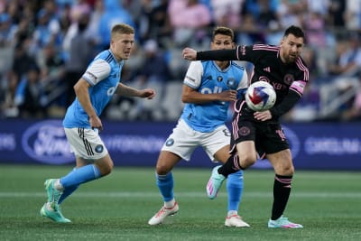 Crew race to 2-goal lead in 1st half, hold on to beat LAFC 2-1 for 3rd MLS  Cup, Pro Sports