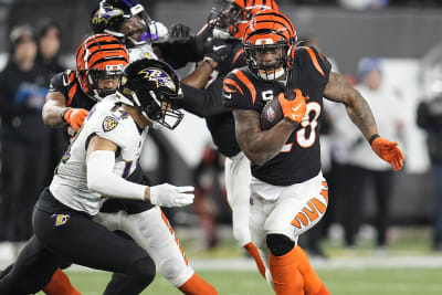 Bengals want ball in Burrow's hands with ground game stalled