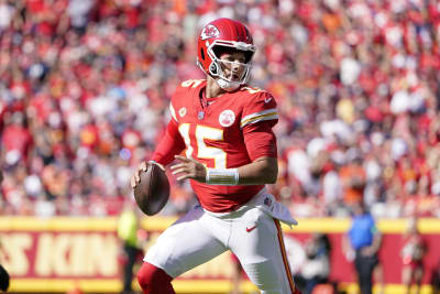 Patrick Mahomes' Chiefs jersey slips to No. 5 on NFL's top-seller list