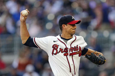 Braves pitcher Charlie Morton leaves game amid Max Fried injury news