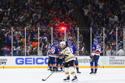 Sorokin stellar again, Islanders beat Capitals in shootout - The