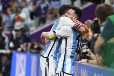 Messi passing the Argentina torch? Man City's Julian Alvarez scores first  goal on full debut