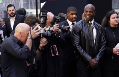 John Wick' actor Lance Reddick honored by cast after his death by wearing  blue ribbons at premiere of new film - ABC7 New York