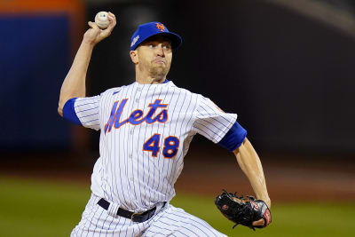 Mets ride deGrom, Bassitt to doubleheader sweep of Pirates