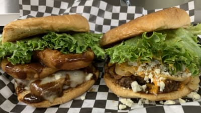 Houston by the Burger – The Falcon