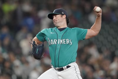 Castillo hurls six innings, Mariners beat Angels 3-2 to take