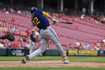 Brewers 8, Reds 0: Yelich hits for second cycle this year against Reds