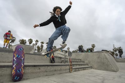 Tony Hawk Using Skateboarding To Teach Community Organizing