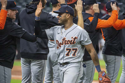 Ibañez homers, scores 3 runs as Tigers topple Guardians 6-2