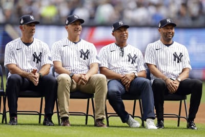 NY Yankees royalty honored as Paul O'Neill's No. 21 is retired