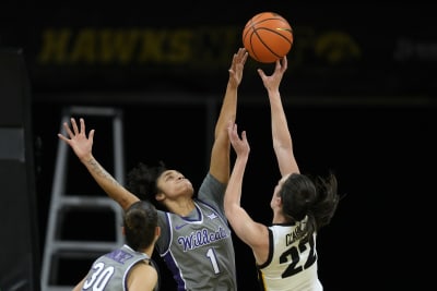 Social media reacts as Iowa basketball downs Kansas State for title