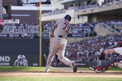 Twins advance for 1st time in 21 years with 2-0 win to sweep Blue Jays  behind Gray, Correa