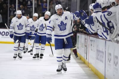 Maple Leafs win 4-2 behind Matthews' 53rd goal and send Coyotes to 14th  straight loss - The San Diego Union-Tribune