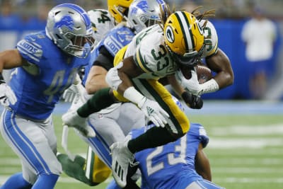 Detroit rolls to 23-0 lead in first half; defense smothers Green