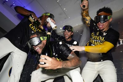 Milwaukee Brewers Secure Fourth NL Central Title