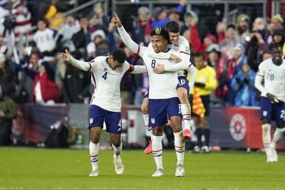 Cole Bassett's late goal in debut sends US past Bosnia 1-0