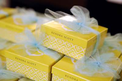 Kendra scott shop jewelry boxes