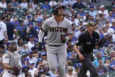 Vogelbach somehow hobbles home, Brewers top Diamondbacks 5-0