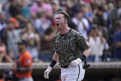 Cronenworth homers in 9th, Padres win; Stanek, Astros tumble