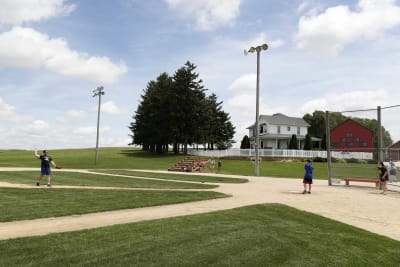 Field of Dreams in Dyersville, Iowa, finally gets first official Major  League Baseball game