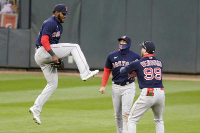 Red Sox pitchers thankful for outfield safety net