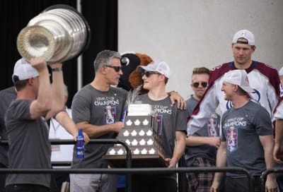 Parade of champs: Avs live it up as they celebrate Cup title - NBC Sports