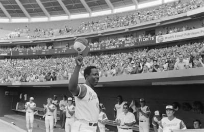 Braves to host Hank Aaron Invitational game July 31