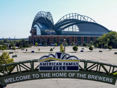 It's been 20 years since Milwaukee Brewers said good bye to County Stadium