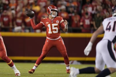 Kansas City Chiefs quarterback Patrick Mahomes (15) throws during the  second half of an NFL football