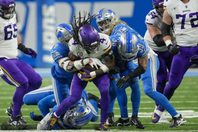 Detroit Lions tackle Penei Sewell with a game-clinching reception vs  Vikings - On3