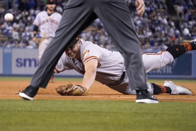 Dodgers beat Giants 9-1