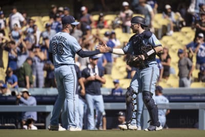 Chapman's 9th-inning double lifts Blue Jays over Red Sox 3-2 for 3-game  sweep