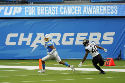 Herbert leads Chargers to 39-29 victory over Jaguars