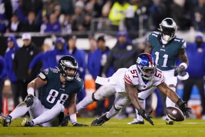 Giants' season ends with lopsided NFL playoff loss to Eagles