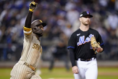 Padres Tag 7 Runs Off Mets' Max Scherzer in Game 1 of Wild Card Series -  Fastball