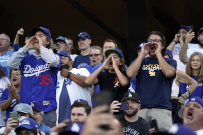 McCullers silences LA bats; Dodger Stadium fans jeer Astros