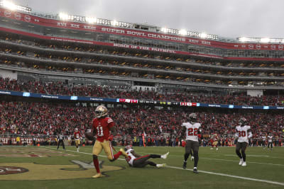 49ers-Buccaneers: 'Ballsy' Dre Greenlaw asks Tom Brady to autograph ball he  intercepted