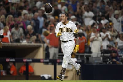 Manny Machado finds a welcoming family with Padres