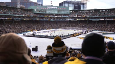 Bruins and Penguins team photos on the 2023 Winter Classic stage at Fenway  Park : r/hockey