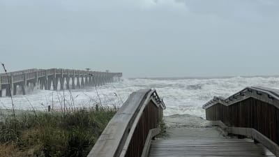 Pensacola Beach fishing pier to close for several months due to repairs