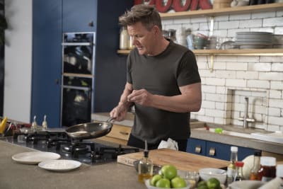 Gordon Ramsay's favorite cookware and the knives he calls 'the best in the  business' are all on sale