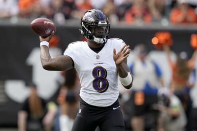 Jackson shines, Ravens beat Brady, struggling Bucs 27-22