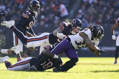 Ravens' Huntley, making first NFL start, shocks the Bears' defense in final  minute